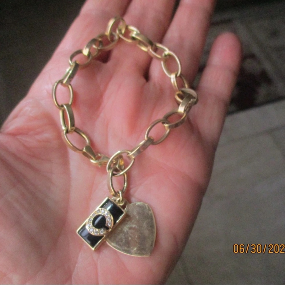 Gold Chain Bracelet with Heart Charm 14 k - Picture 3 of 7
